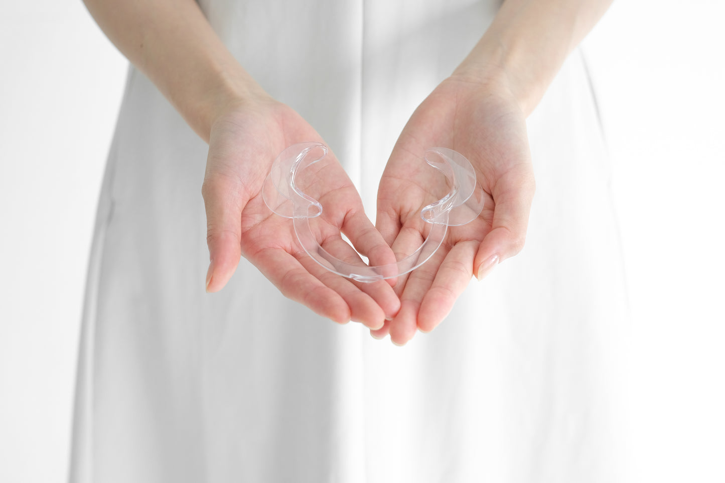 ホームホワイトニングLED照射機（累計55,000台突破）